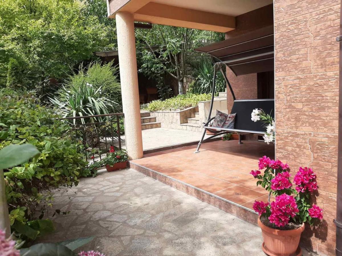 Villa Prolet General-Kantardzhievo Bagian luar foto