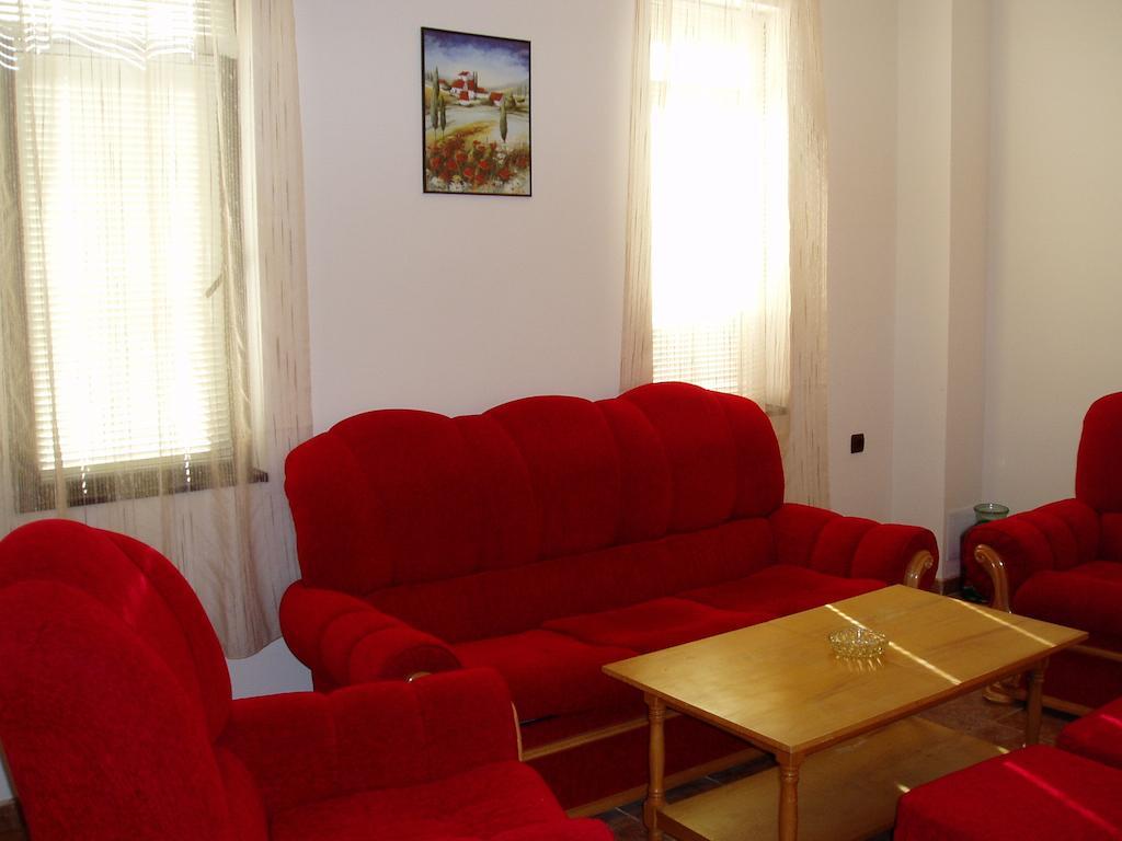 Villa Prolet General-Kantardzhievo Ruang foto